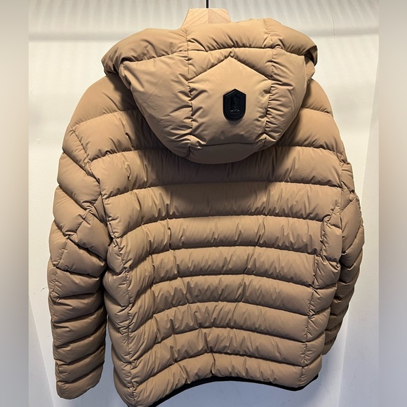 Mackage 360 Stretch Hooded Puffer 2024 SZ 44 - Picture 12 of 12